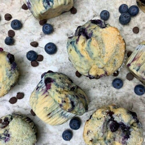 blueberry chocolate chip muffins