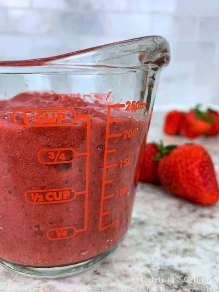 1 cup of mashed strawberries in a thick, jammy consistency